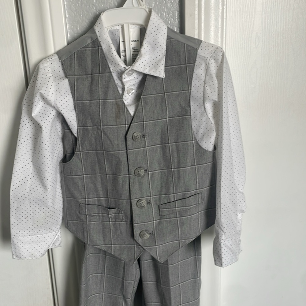 Van Heusen White and Gray Polka Dot Shirt